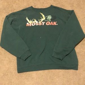 Vintage Mossy Oak crew neck.